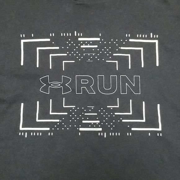 Under Armour Mens Shirt - Picture 2 of 4